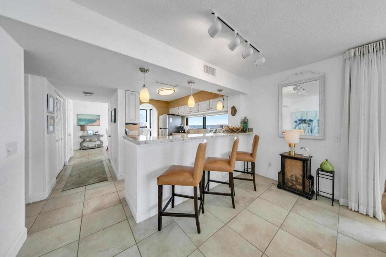 Mainsail 131 - Beachfront 2Br With Free Seasonal Beach Service Дестин Екстериор снимка
