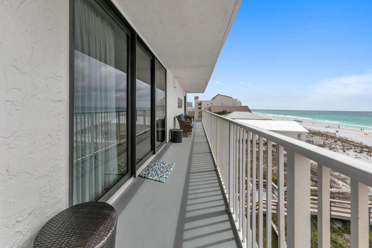 Mainsail 131 - Beachfront 2Br With Free Seasonal Beach Service Дестин Екстериор снимка
